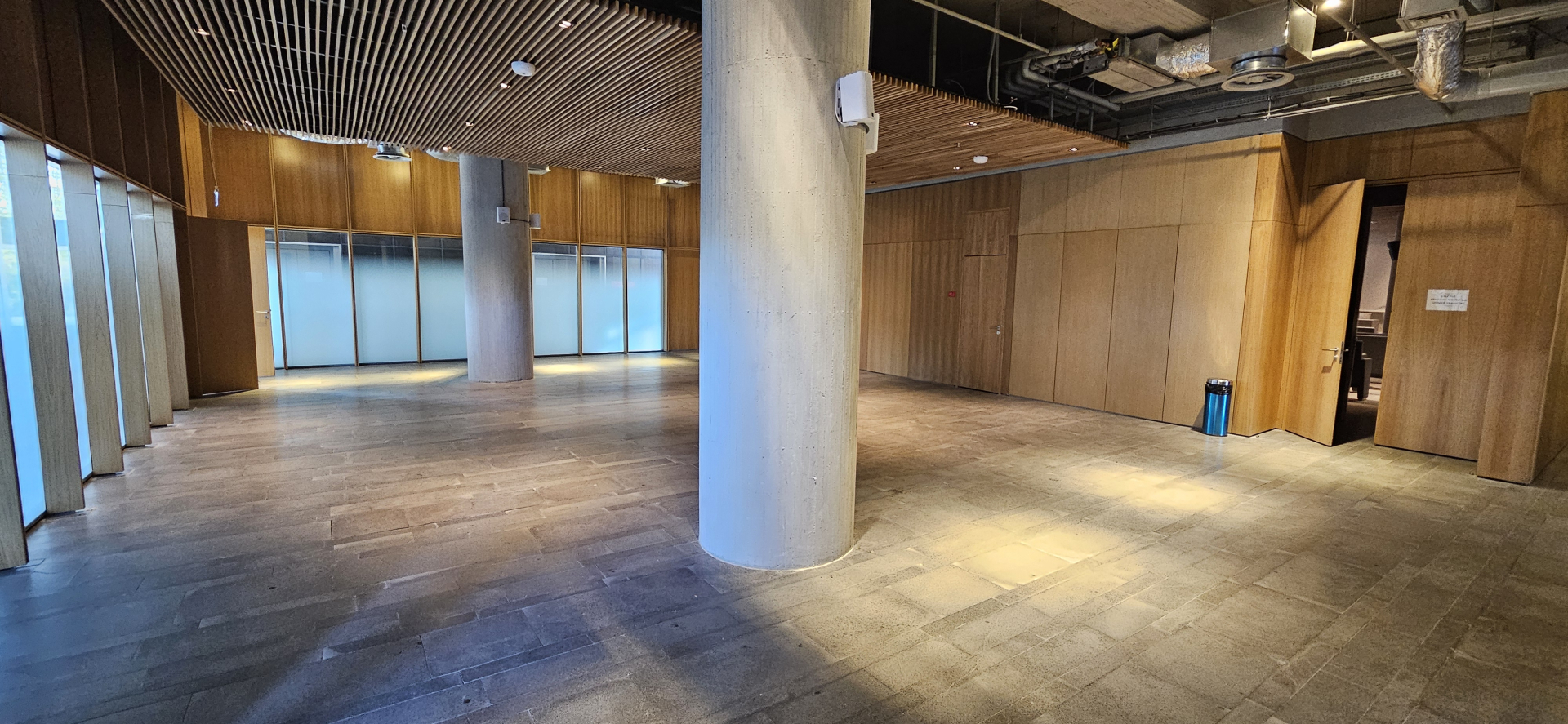 Fuaye Alanı - Görsel 1